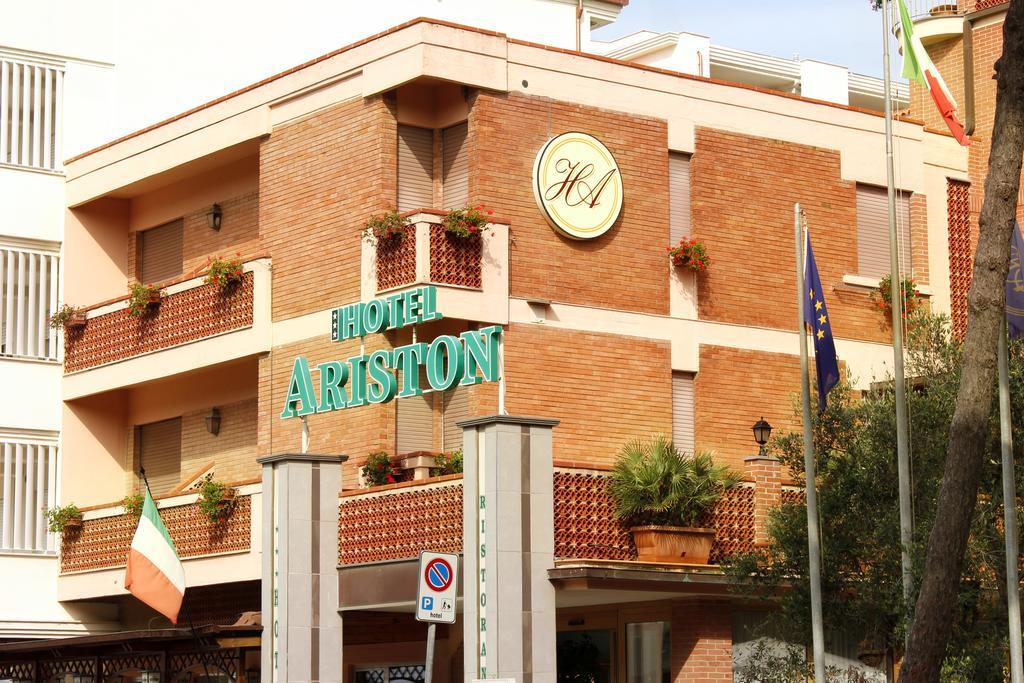 Hotel Ariston Marina di Grosseto Esterno foto